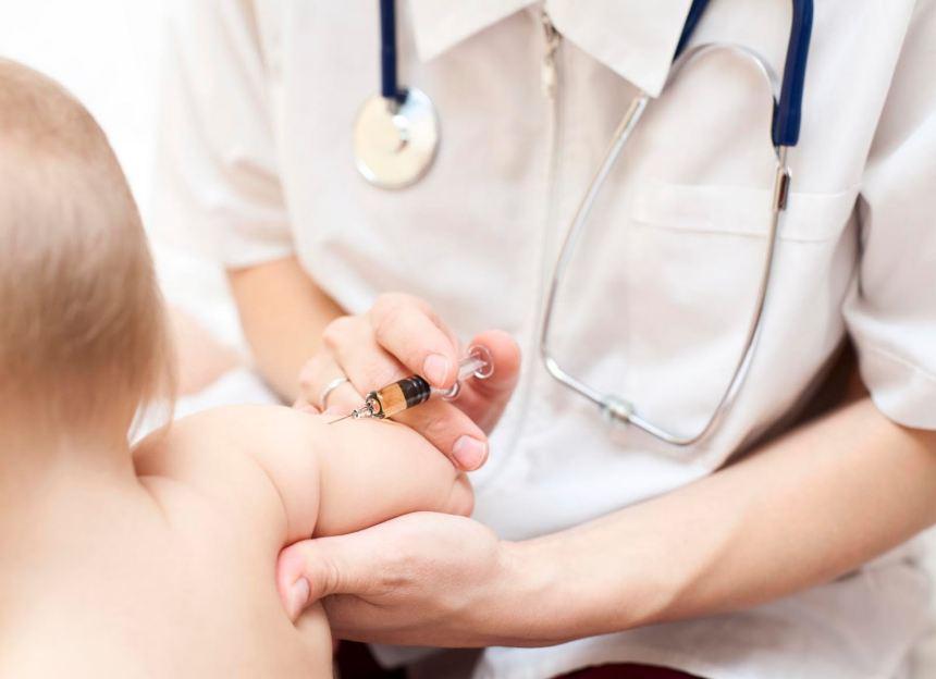 Tầm quan trọng của tiềm phòng vắc xin cho trẻ