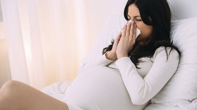 Nên làm gì nếu bị cúm khi đang mang thai?