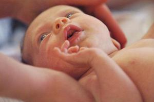 Mức độ nguy hiểm của nhiễm trùng sau sinh của trẻ sơ sinh
