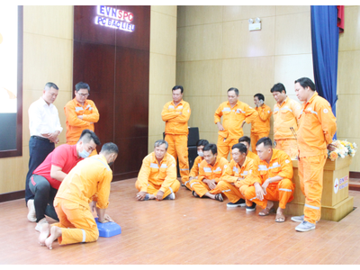 Thanh Vũ Medic: Tổ chức khóa huấn luyện sơ cấp cứu tại chỗ cho 200 nhân viên Công ty Điện lực tỉnh Bạc Liêu