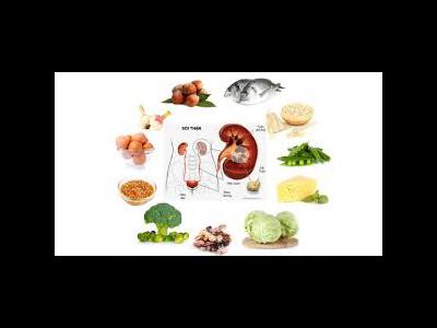 Chế độ ăn uống cho người bị sỏi thận bạn nên biết