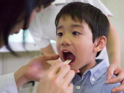 5 bệnh nguy hiểm thường gặp ở trẻ vào mùa hè